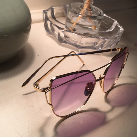 Bundle Trade- Cat Eye sunglasses - Picture 2 of 6